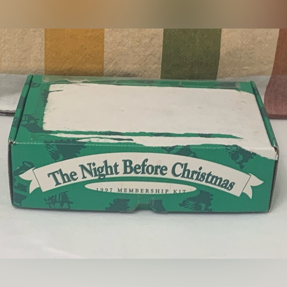 UNOPENED 1997 HALLMARK KEEPSAKE ORNAMENTS COLLECTORS CLUB w/ BOX - Picture 2 of 5